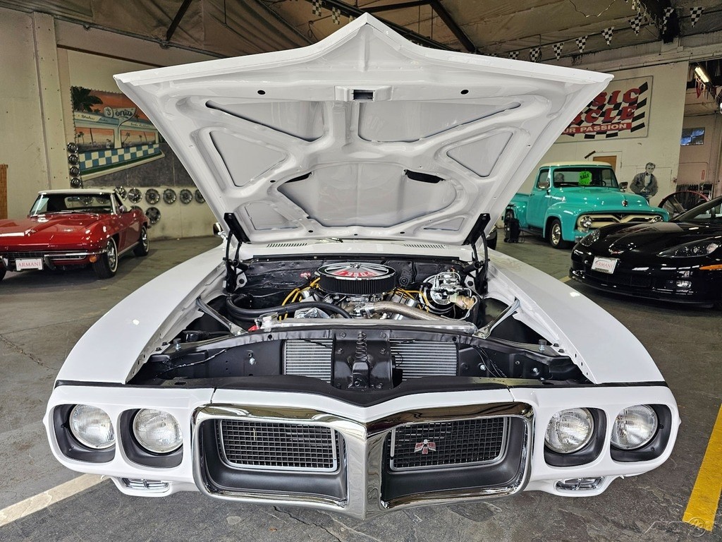 Pontiac-Firebird-1969-Coupe-17