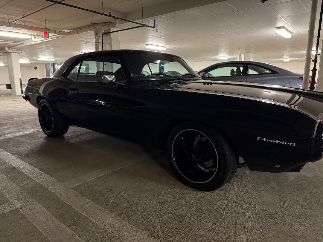 Pontiac-Firebird-1969-Coupe-4