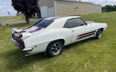 Pontiac-Firebird-1969-Pearl-White-burguney-Red-1