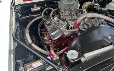 Pontiac-Firebird-1969-Pearl-White-burguney-Red-12
