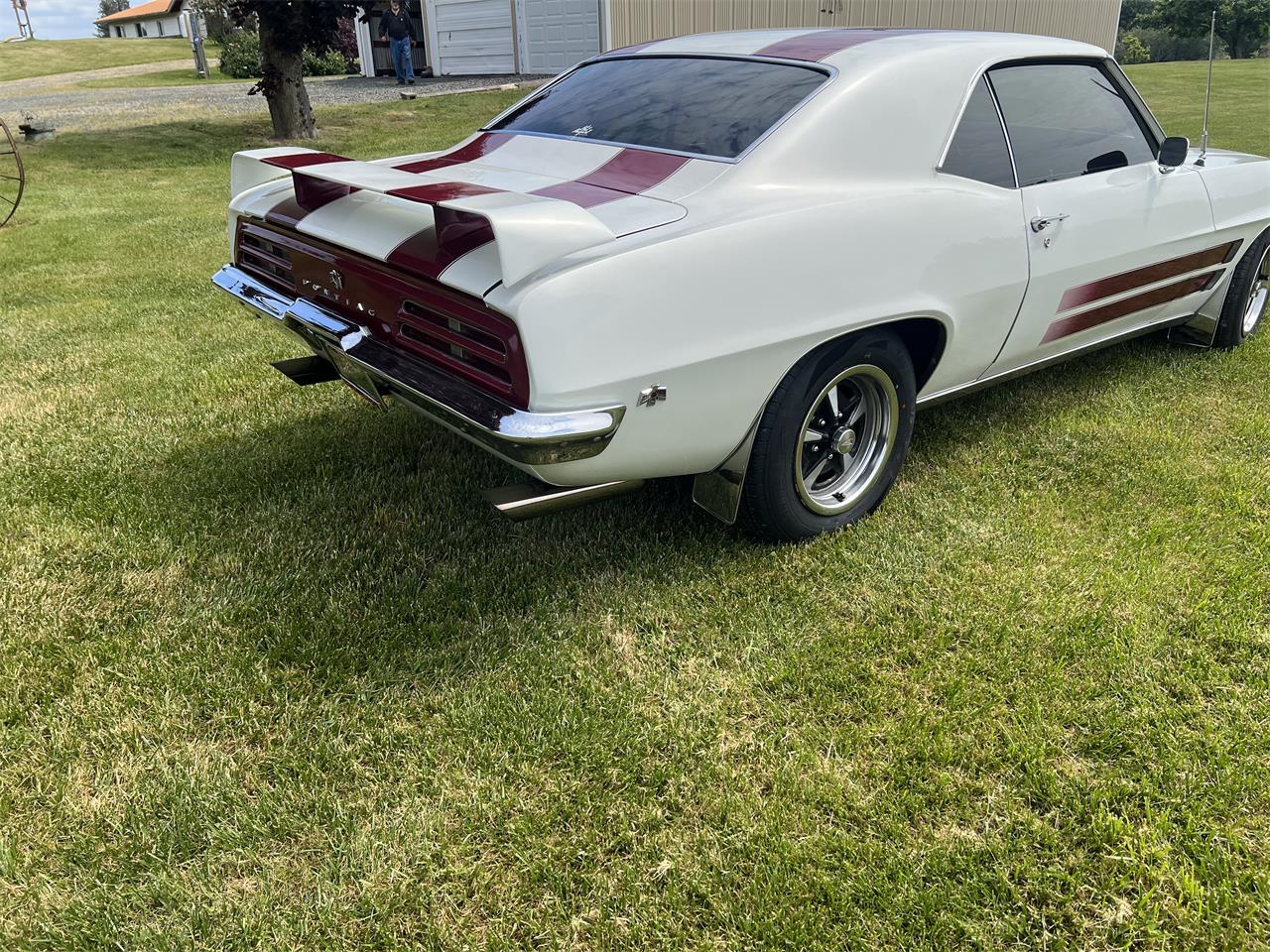 Pontiac-Firebird-1969-Pearl-White-burguney-Red-14