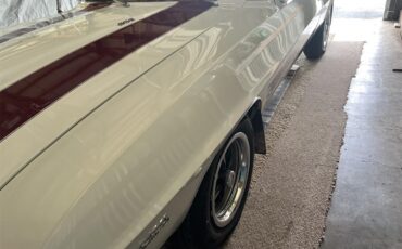 Pontiac-Firebird-1969-Pearl-White-burguney-Red-21