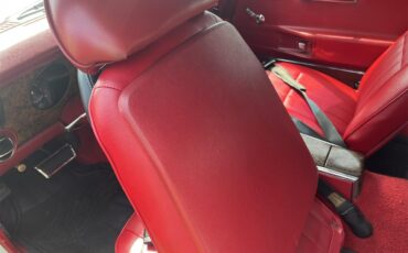 Pontiac-Firebird-1969-Pearl-White-burguney-Red-23