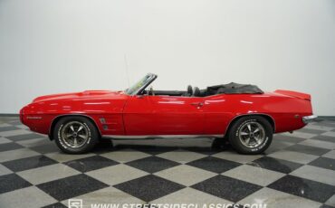 Pontiac-Firebird-1969-Red-Black