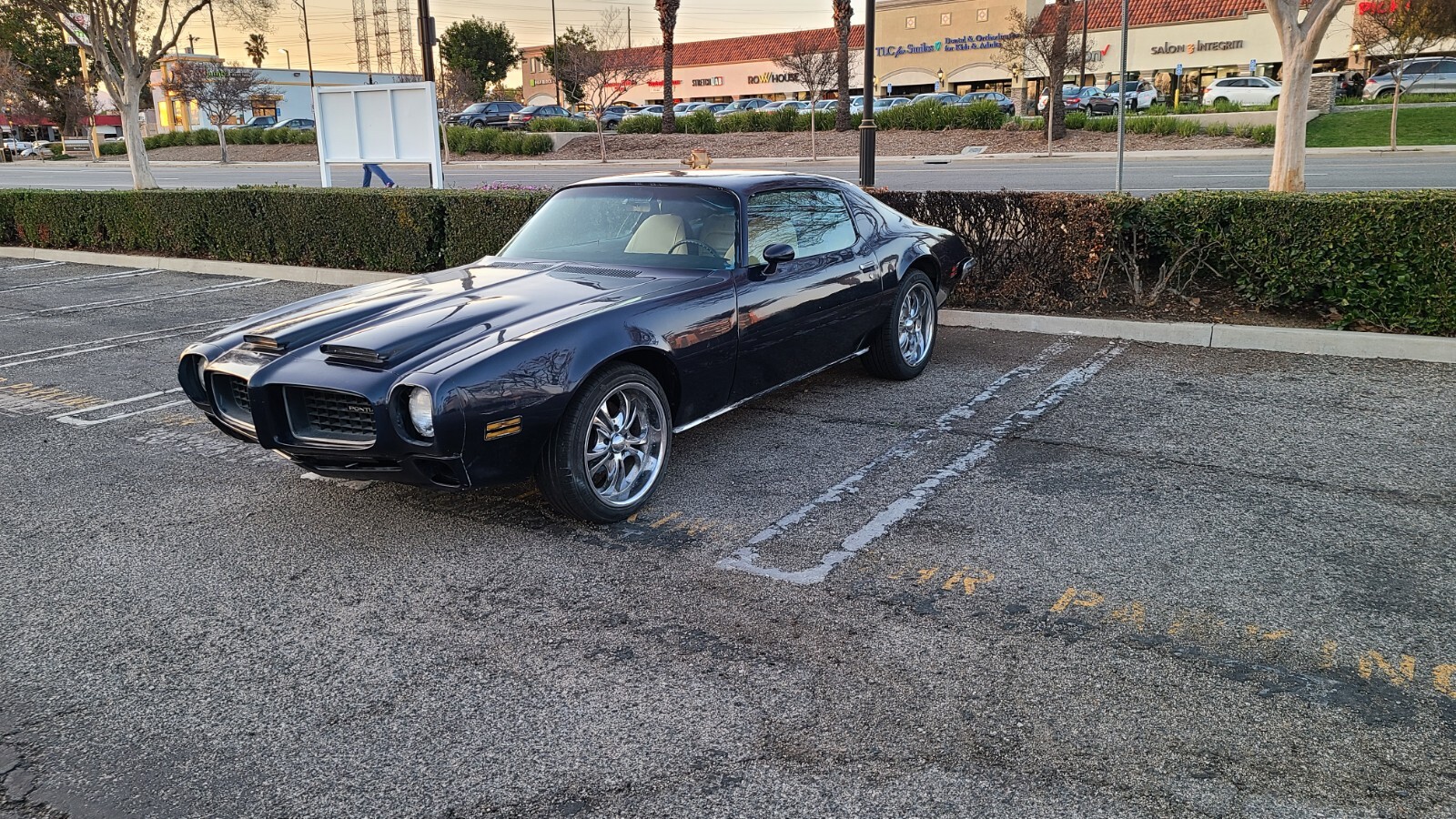 Pontiac-Firebird-1973-Coupe-1