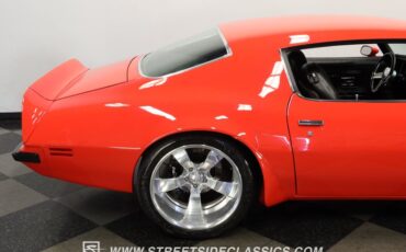 Pontiac-Firebird-1974-Buccaneer-Red-Black-31
