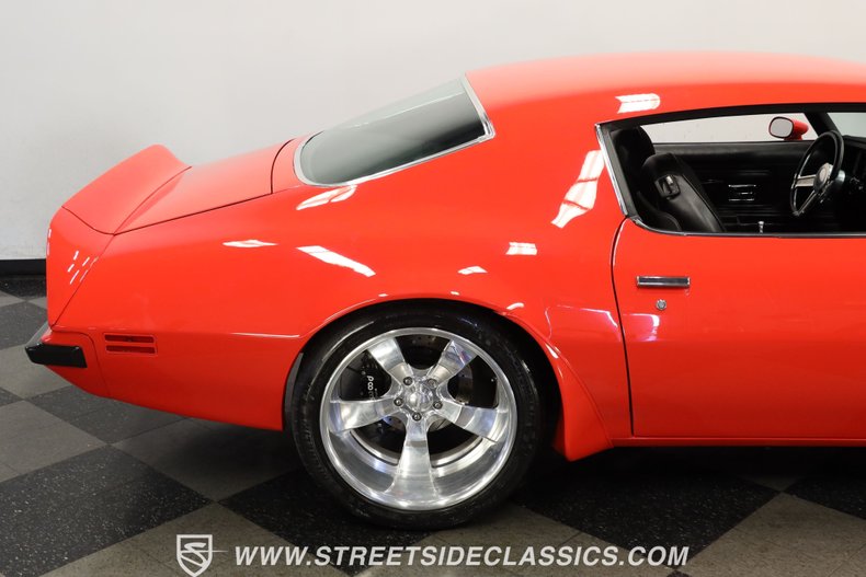 Pontiac-Firebird-1974-Buccaneer-Red-Black-31