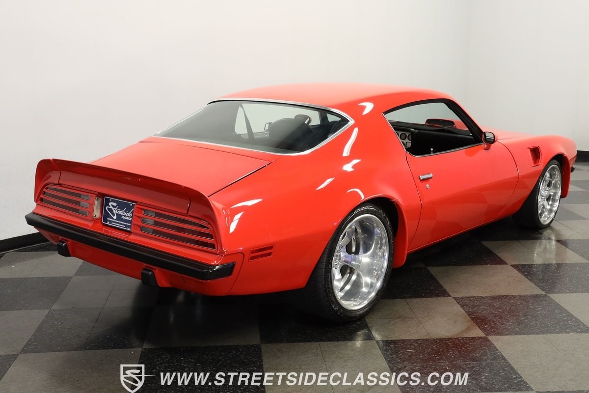 Pontiac-Firebird-1974-Coupe-10