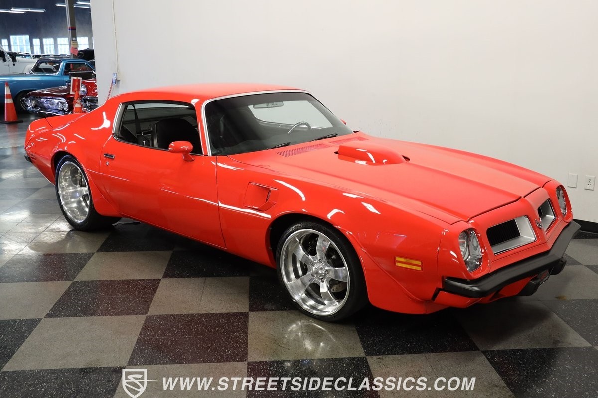 Pontiac-Firebird-1974-Coupe-13