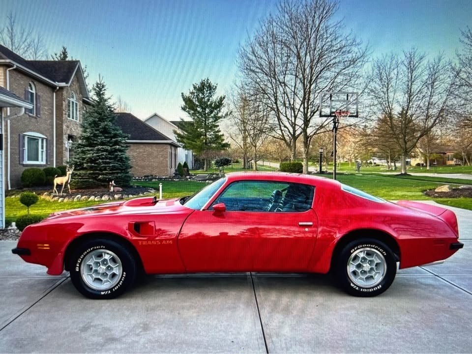 Pontiac-Firebird-1974-Coupe-4