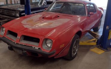 Pontiac-Firebird-1974-Coupe
