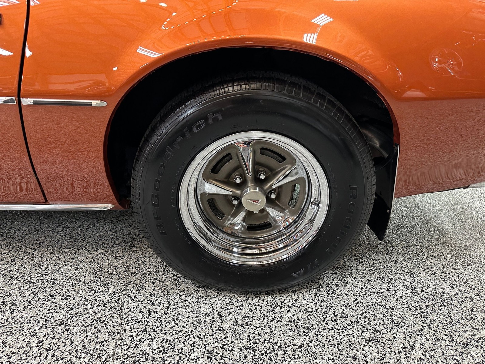 Pontiac-Firebird-1975-Coupe-17