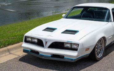 Pontiac-Firebird-1977-Coupe-25