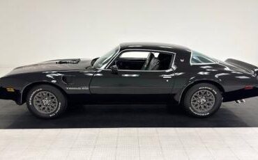 Pontiac-Firebird-1978-Starlite-Black-Gray-1