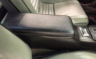 Pontiac-Firebird-1978-Starlite-Black-Gray-44