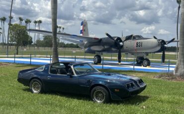 Pontiac-Firebird-1979