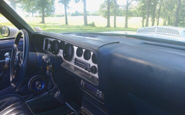 Pontiac-Firebird-1981-Coupe-7
