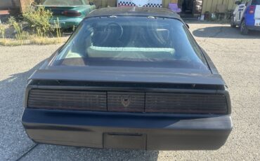 Pontiac-Firebird-1982-4