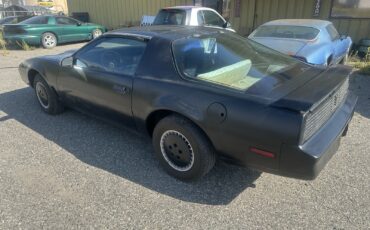 Pontiac-Firebird-1982-6