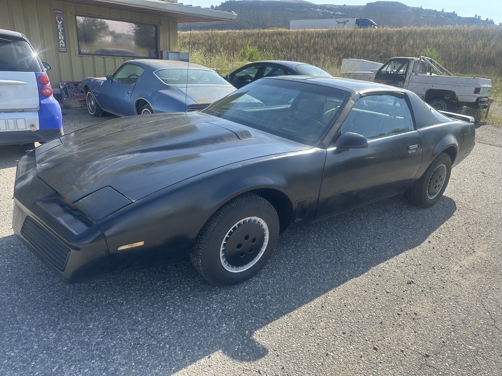 Pontiac-Firebird-1982-8