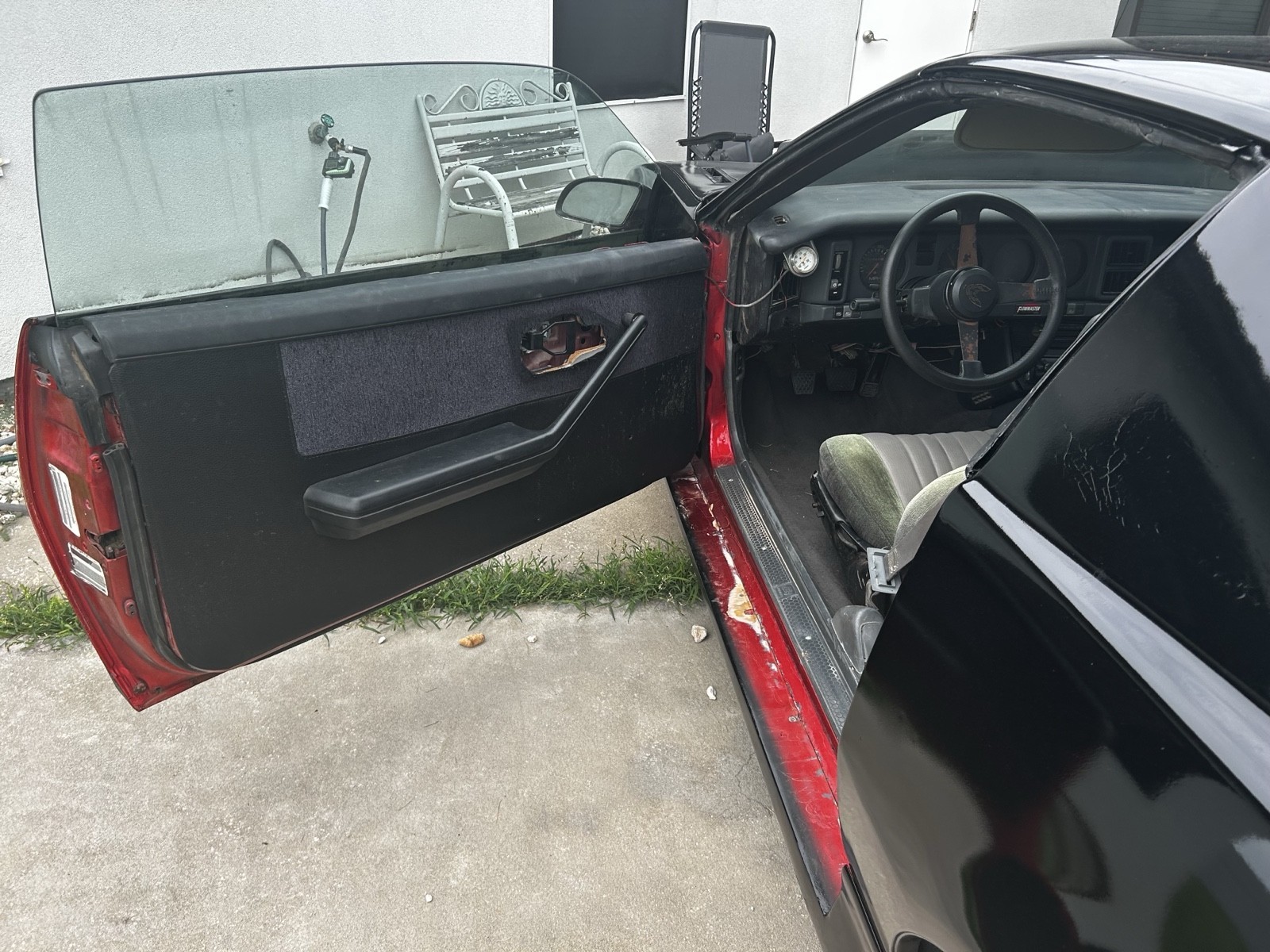 Pontiac-Firebird-1985-Coupe-9