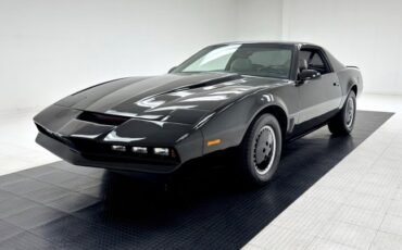 Pontiac-Firebird-1987-Black-Gray-11