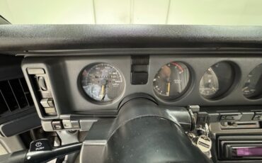 Pontiac-Firebird-1987-Black-Gray-31