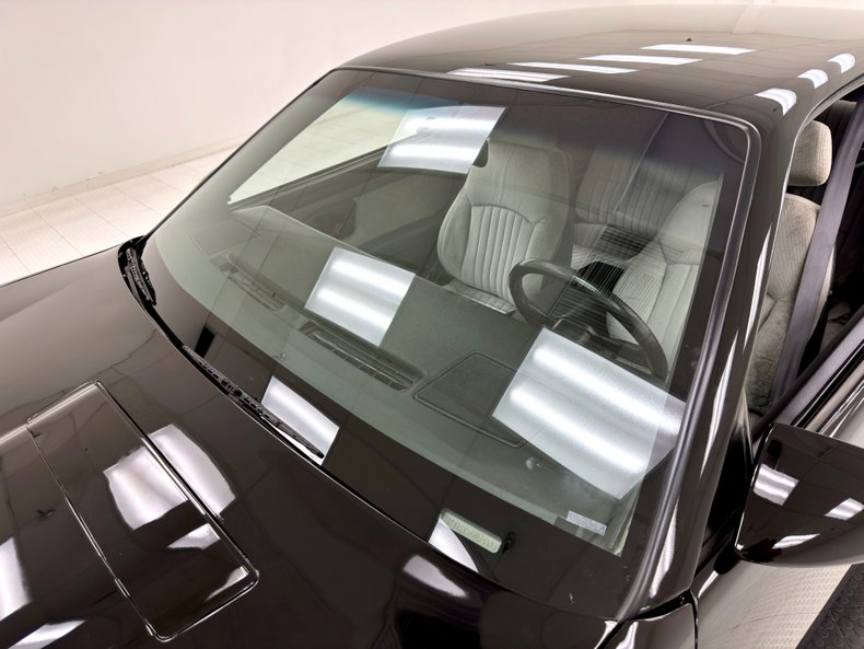 Pontiac-Firebird-1987-Black-Gray-49