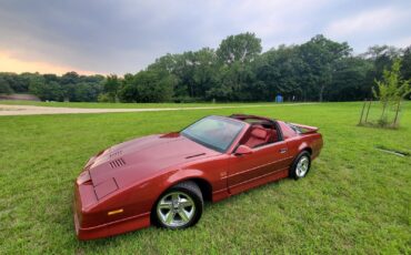Pontiac-Firebird-1987-Coupe-2