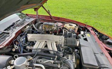 Pontiac-Firebird-1987-Coupe-35