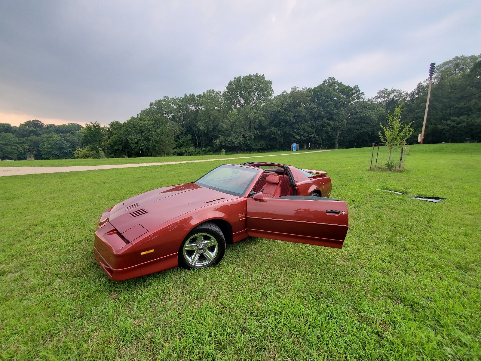 Pontiac-Firebird-1987-Coupe-8
