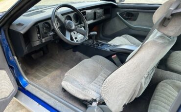 Pontiac-Firebird-1987-Hatchback-10