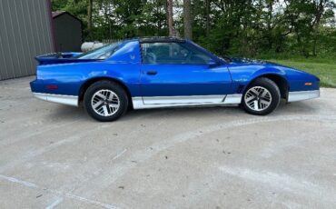 Pontiac-Firebird-1987-Hatchback-3