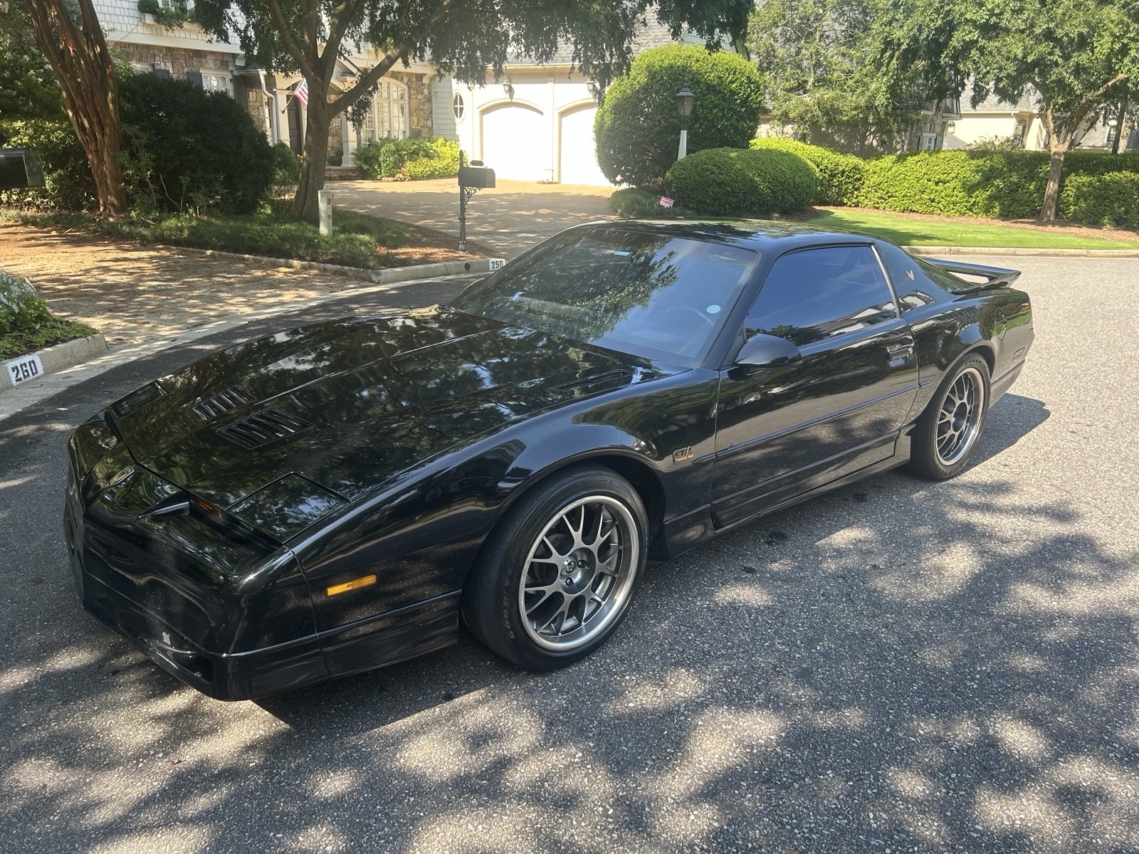 Pontiac-Firebird-1988-Coupe-1