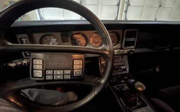 Pontiac-Firebird-1988-Coupe-10