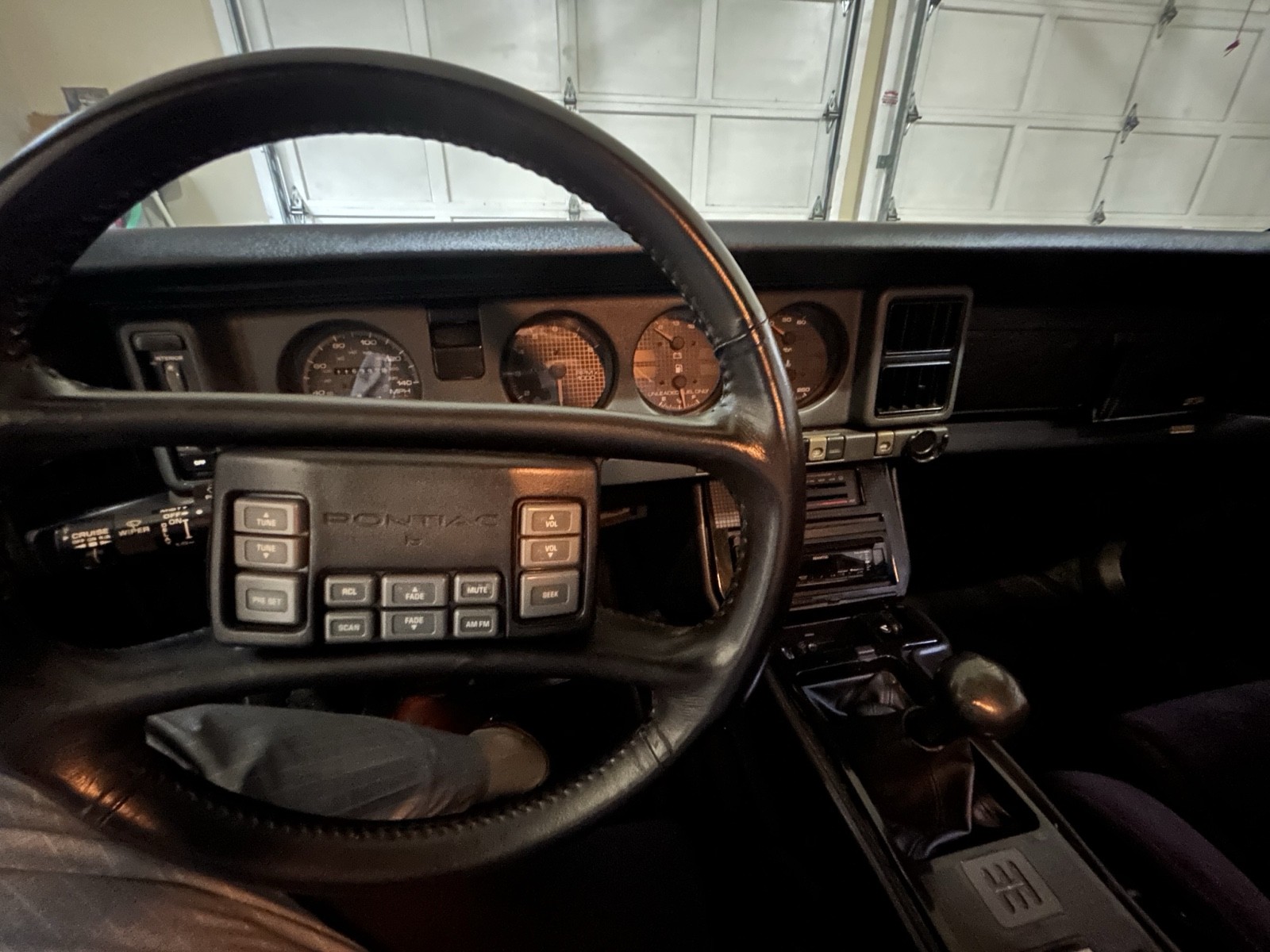 Pontiac-Firebird-1988-Coupe-10