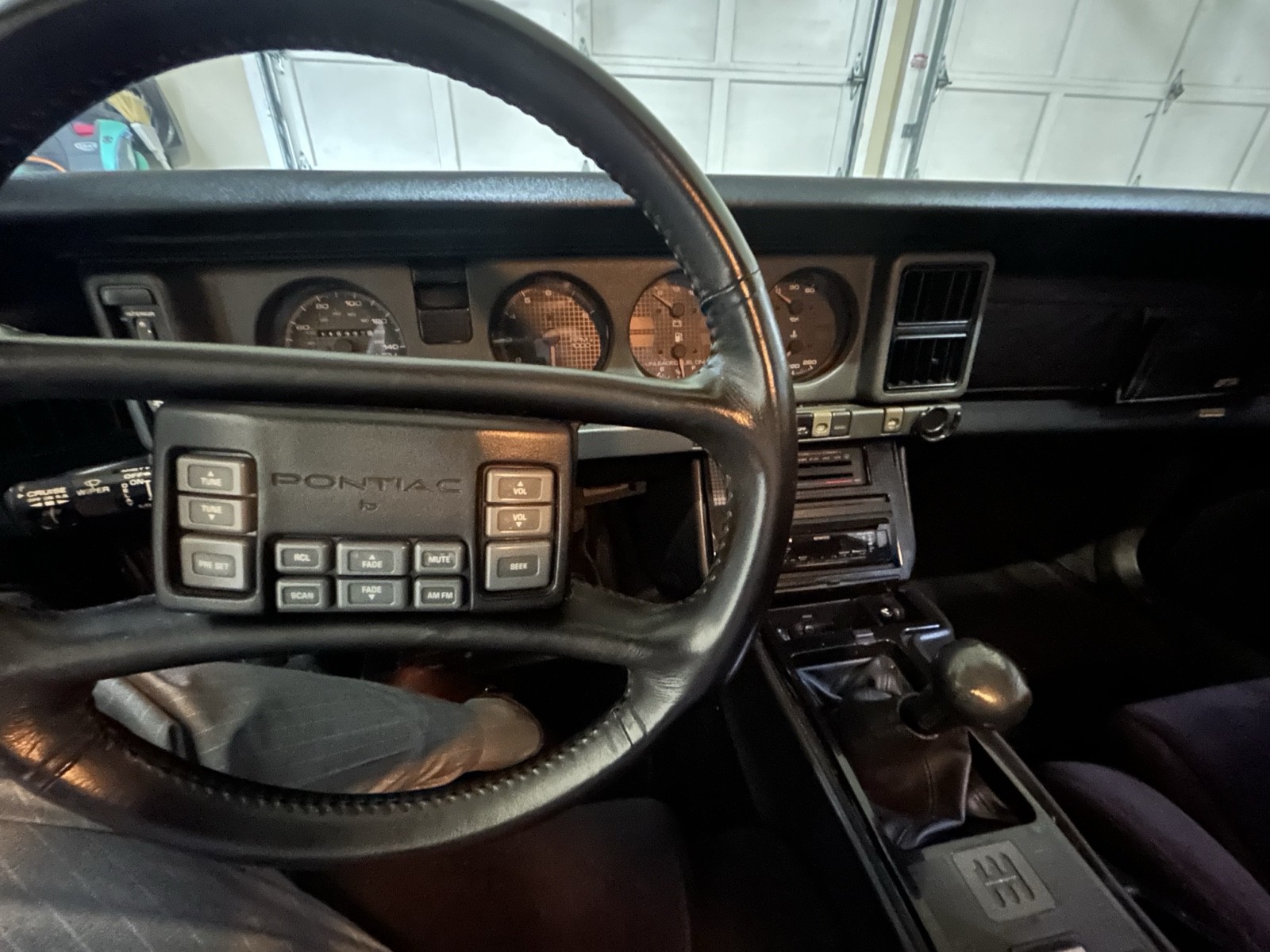 Pontiac-Firebird-1988-Coupe-9
