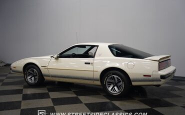 Pontiac-Firebird-1990-Coupe-10