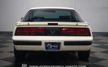 Pontiac-Firebird-1990-Coupe-13