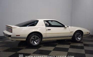 Pontiac-Firebird-1990-Coupe-16