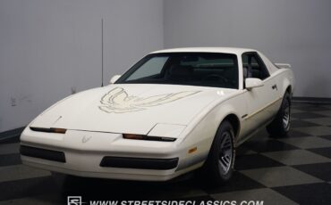 Pontiac-Firebird-1990-Coupe-22