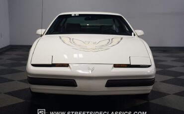 Pontiac-Firebird-1990-Coupe-5