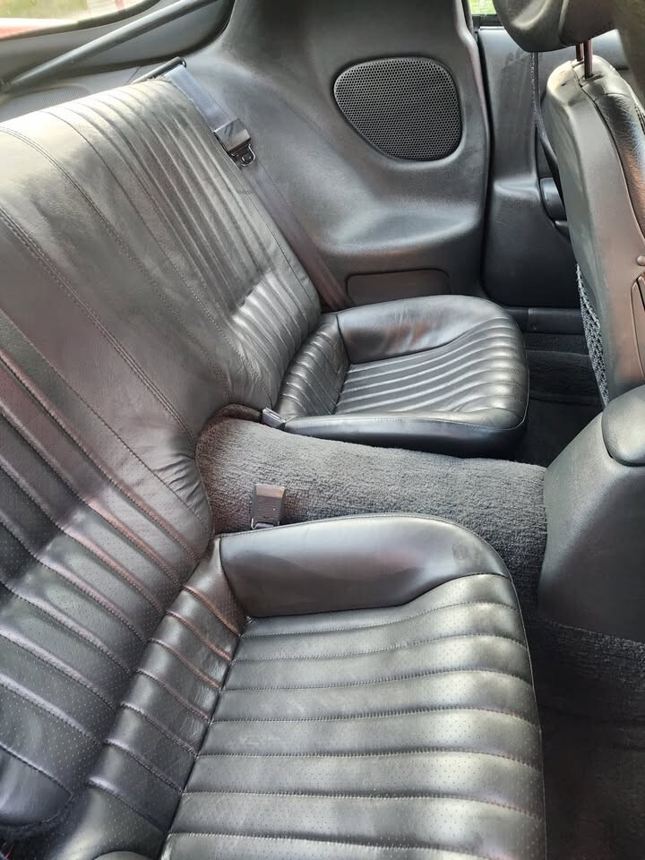 Pontiac-Firebird-1993-Coupe-10