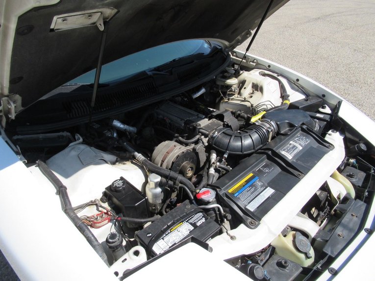 Pontiac-Firebird-1994-Bright-White-Black-16