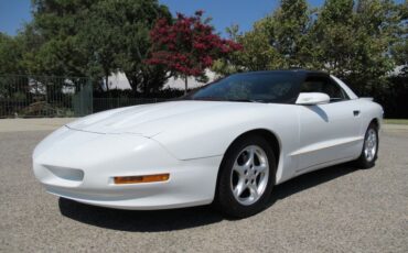Pontiac-Firebird-1994-Bright-White-Black-20