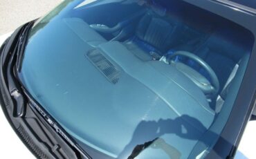 Pontiac-Firebird-1994-Bright-White-Black-4