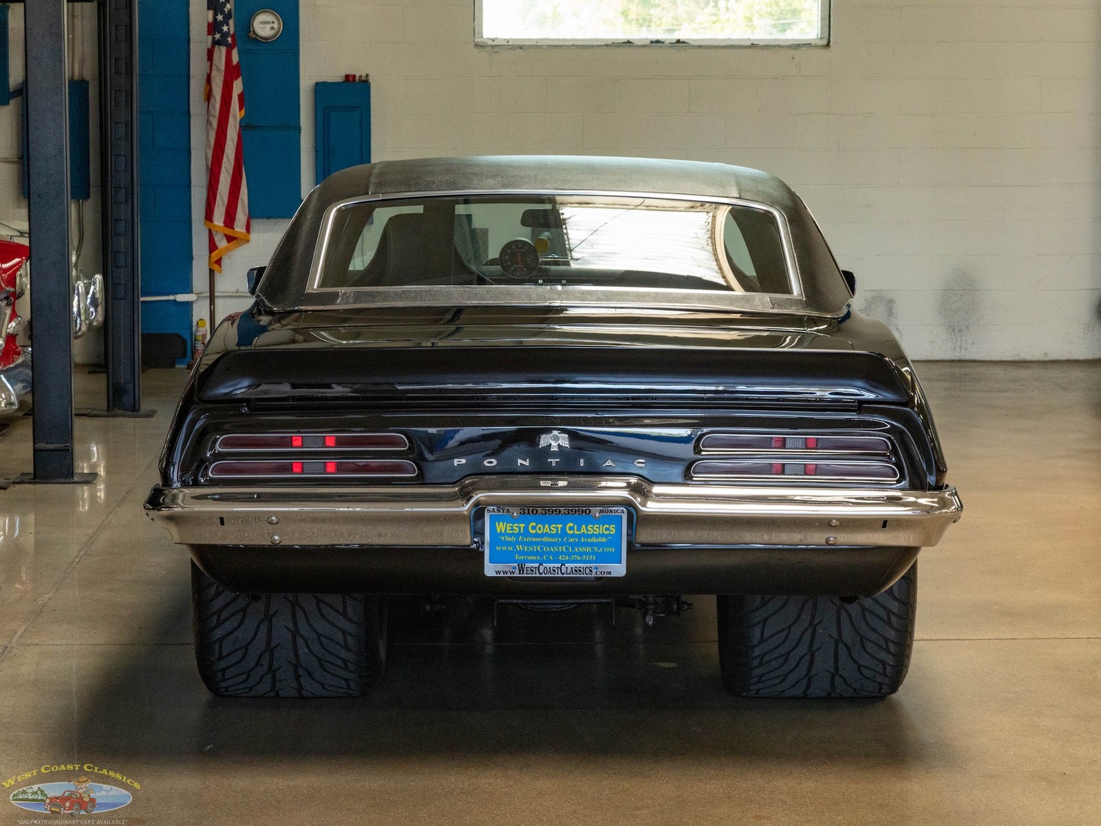 Pontiac-Firebird-Custom-1969-2-Door-Hardtop-16