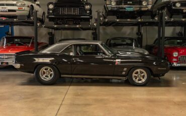 Pontiac-Firebird-Custom-1969-2-Door-Hardtop-2