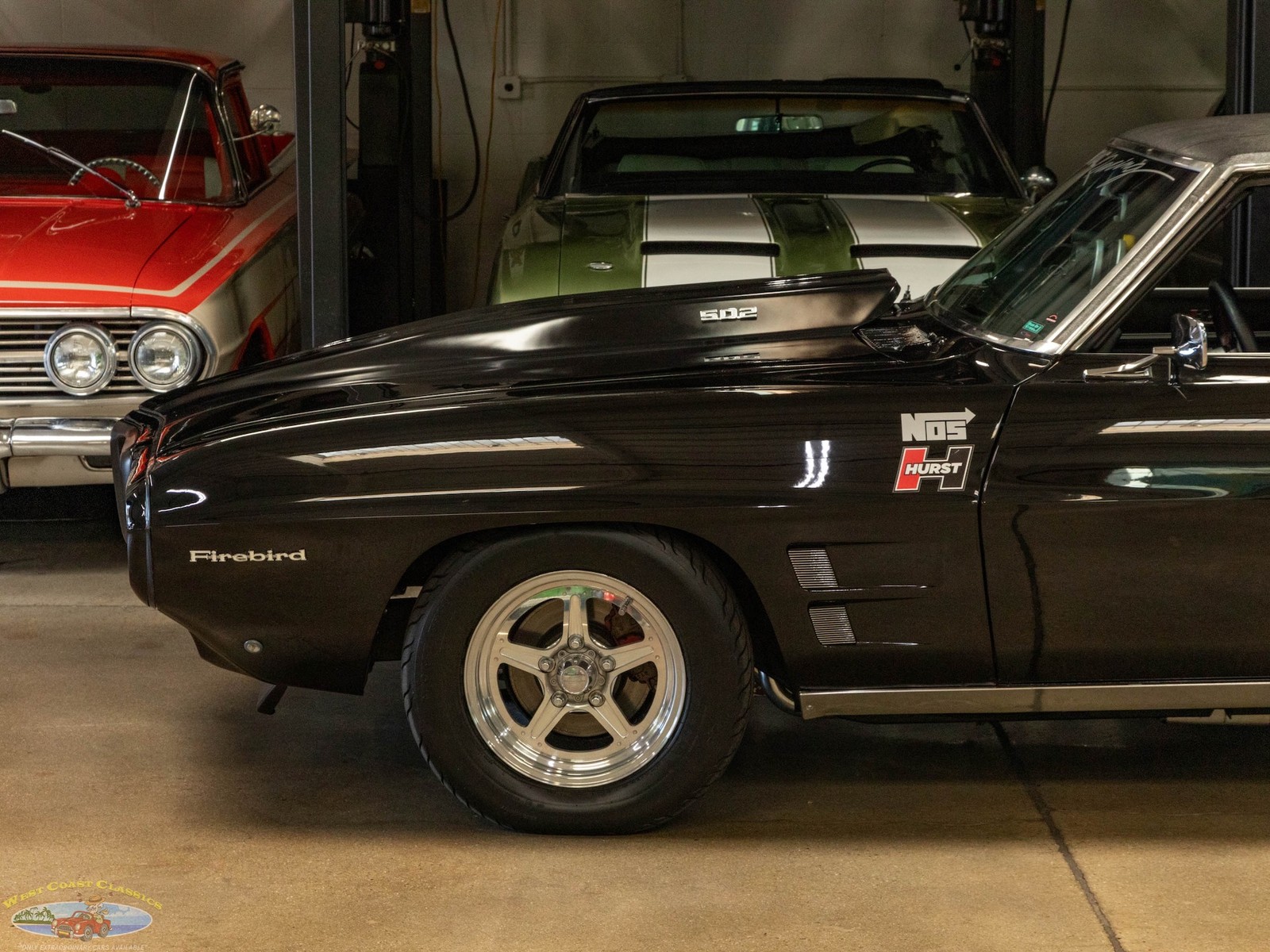Pontiac-Firebird-Custom-1969-2-Door-Hardtop-4