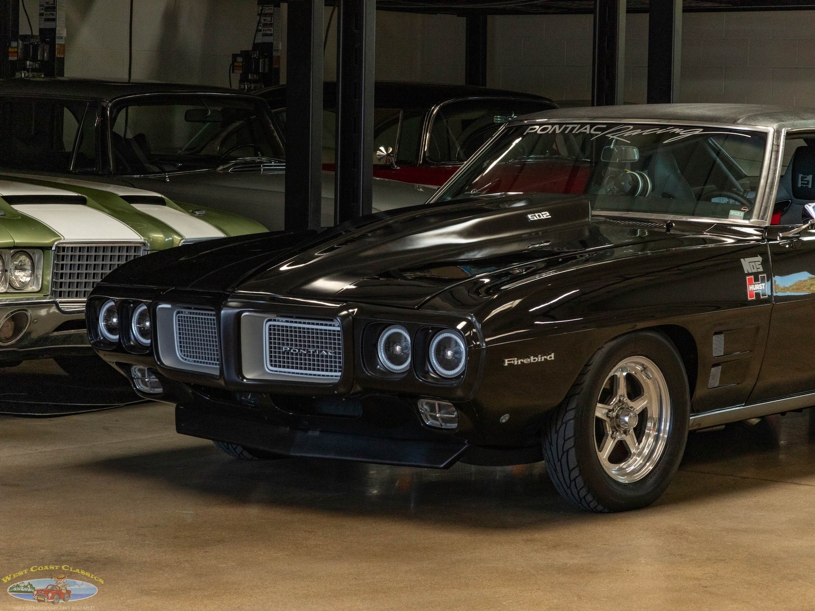 Pontiac-Firebird-Custom-1969-2-Door-Hardtop-7